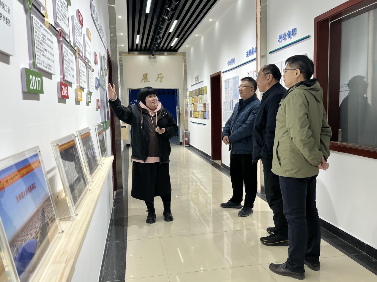 青科1.jpg 青科1.jpg