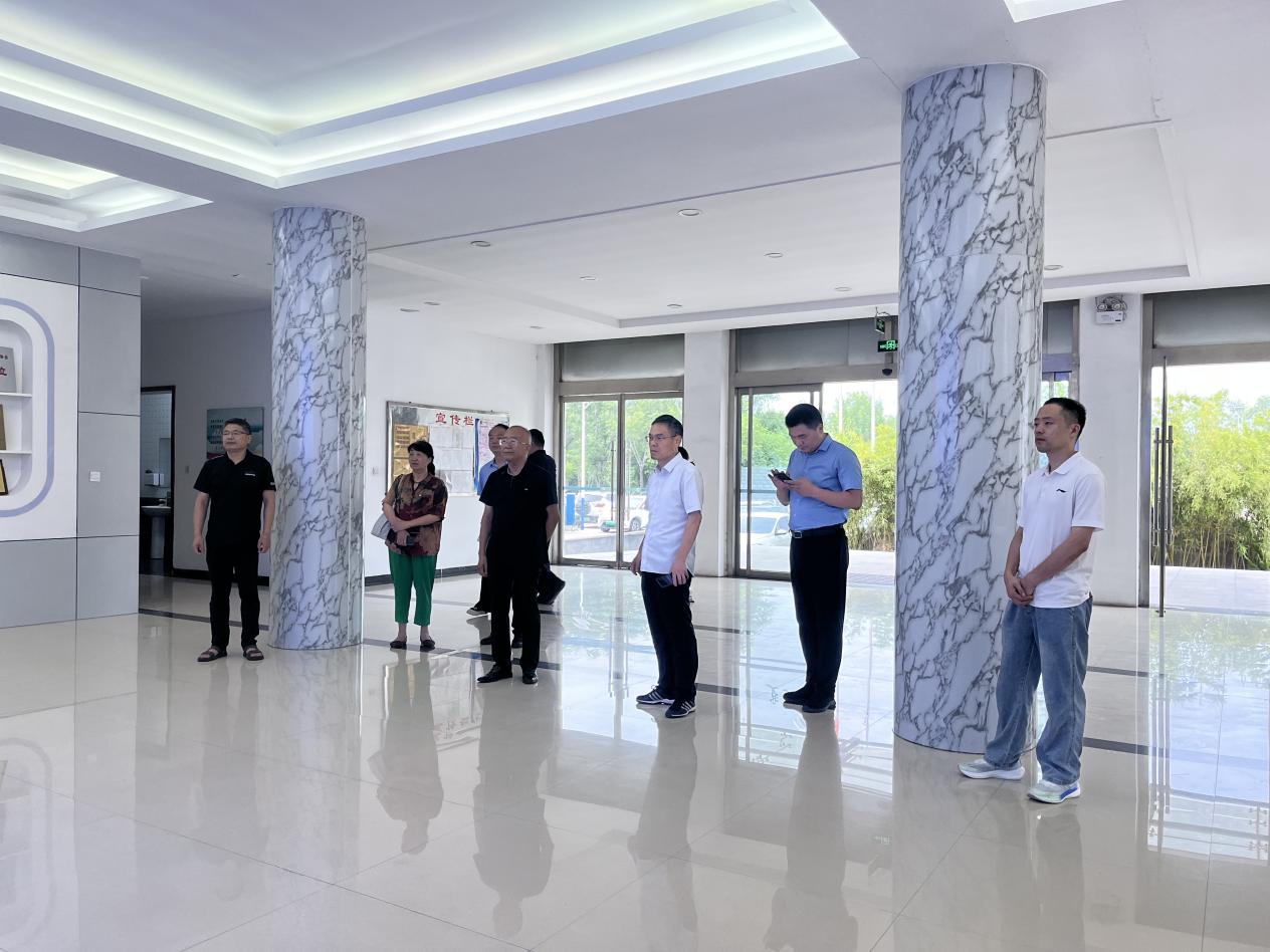 考察�?.jpeg 考察�?.jpeg